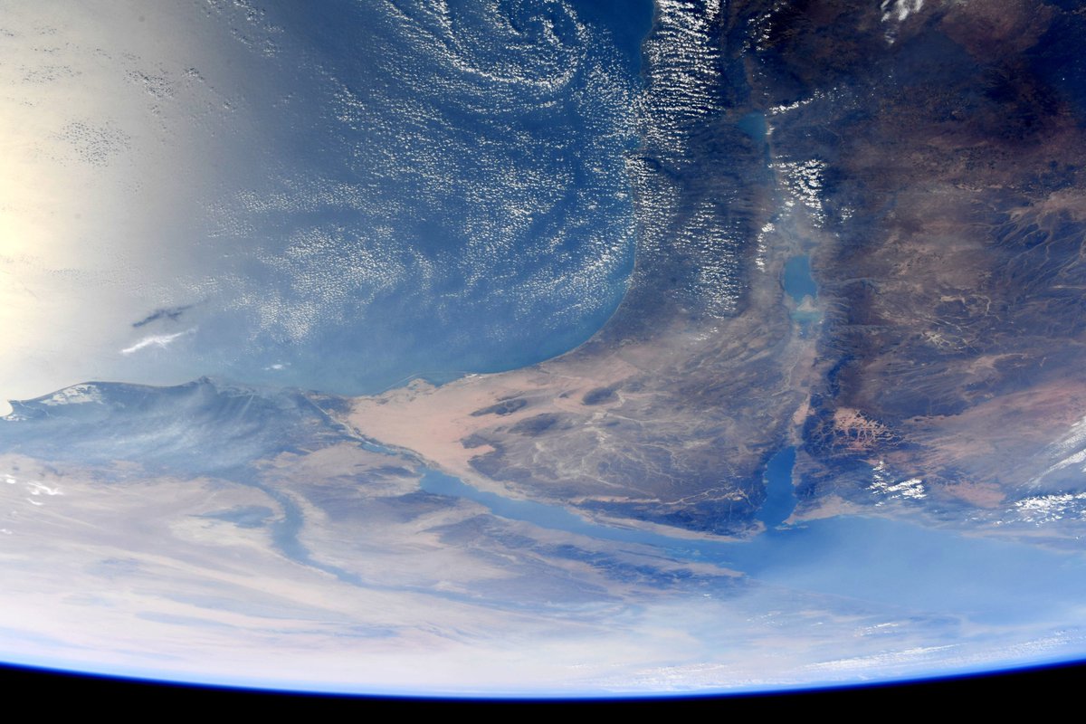 Astro_Jessica's tweet image. My father's globe spanning journey as a surgeon from the Middle East, to Europe, and eventually to the U.S. was an inspiration to many in my immediate and extended family. #TheJourney