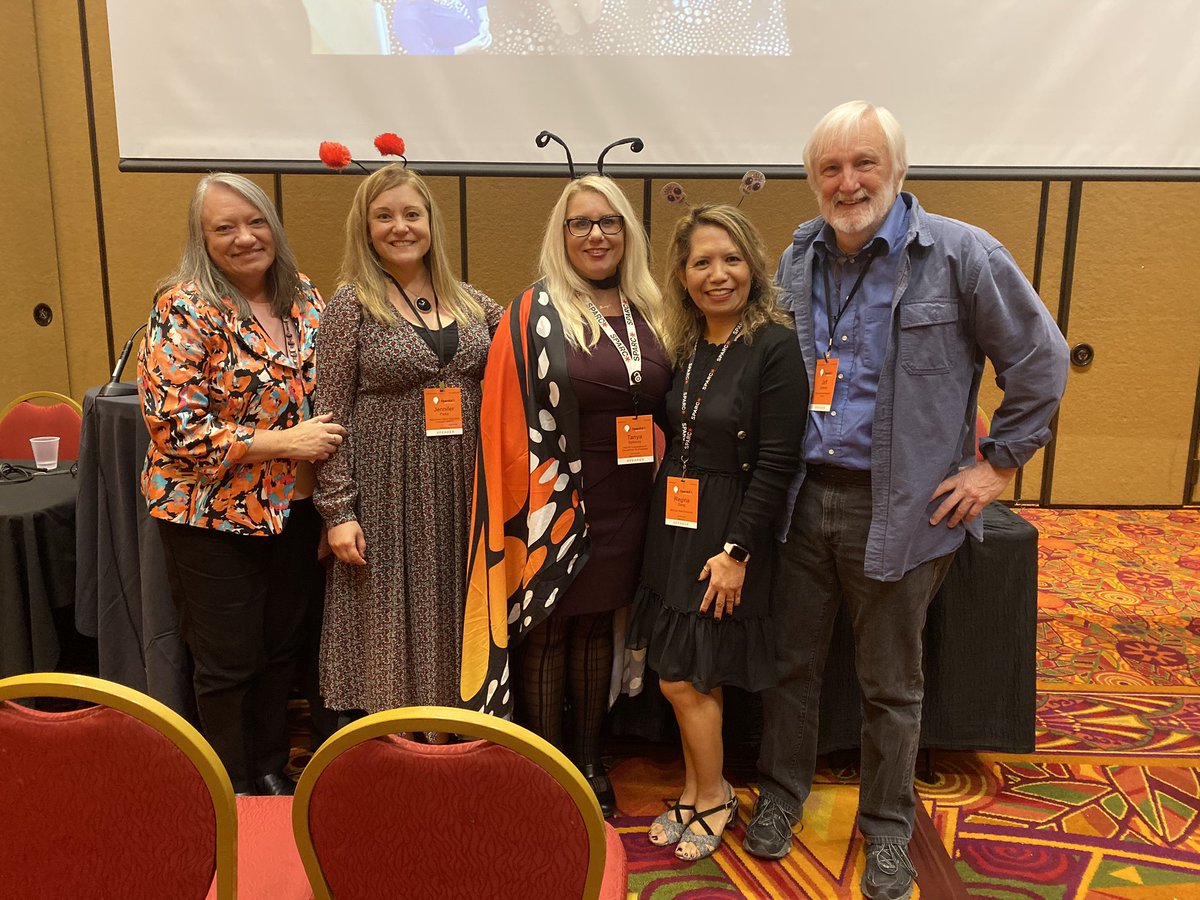 TanyaSpilovoy's tweet photo. Grateful to meet up with friends working #forstudentsforever @ #OpenEd2019. Excited to lead a collaborative initiative among states and regional compacts supporting #OER policy, practice, and implementation. @mhec12 @wcet_info @wicheEDU @SREB_EdTech @nebhe https://t.co/8tHymHgDxK