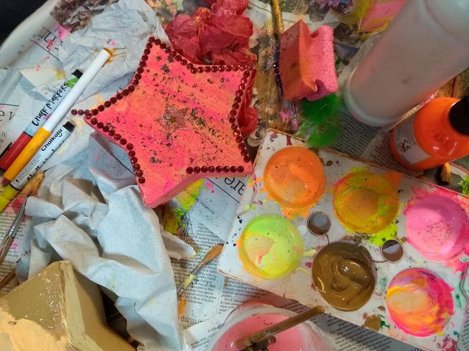 inclusiondevon's tweet photo. Check out the children's beautiful treasure boxes that kicked off our new course 'Feeling Great about Myself'. https://t.co/ydBC5NdjLz