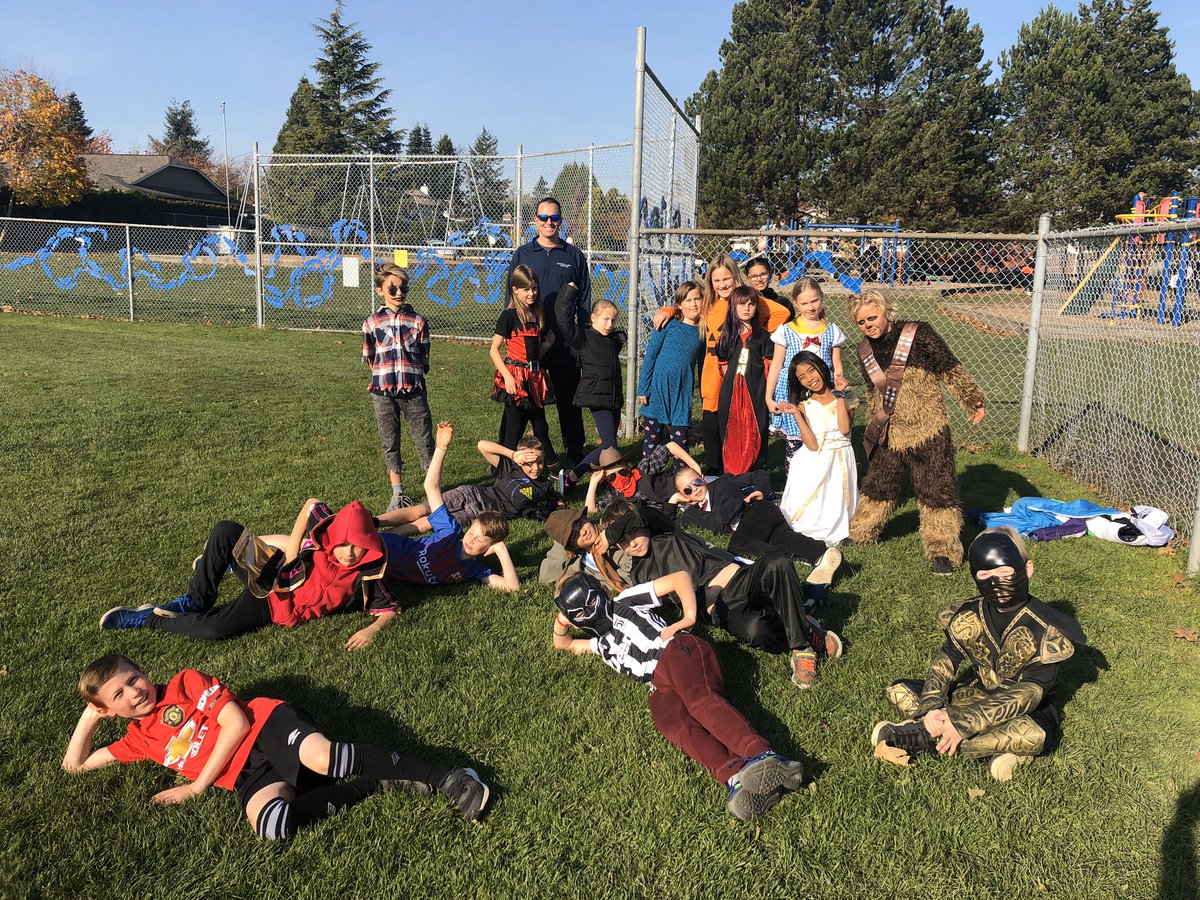 Great day with my sons’ grade 4/5 class sharing #FMS and team building activities <a href="/Surrey_Schools/">Surrey Schools</a> #southmeridian #elementary