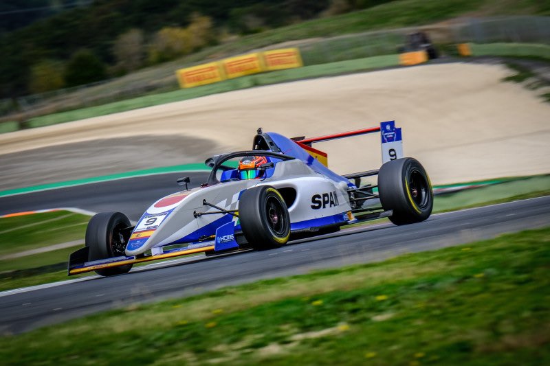 belen_garcia_formula4_cup