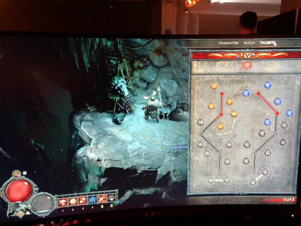 EIT4cRrWoAA30yD?format=jpg&name=medium