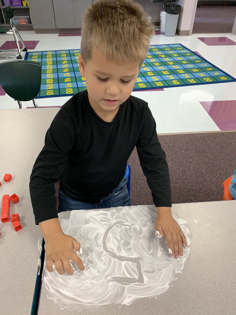 KPatton9697's tweet image. Writing numerals1️⃣2️⃣3️⃣. #suchfocus