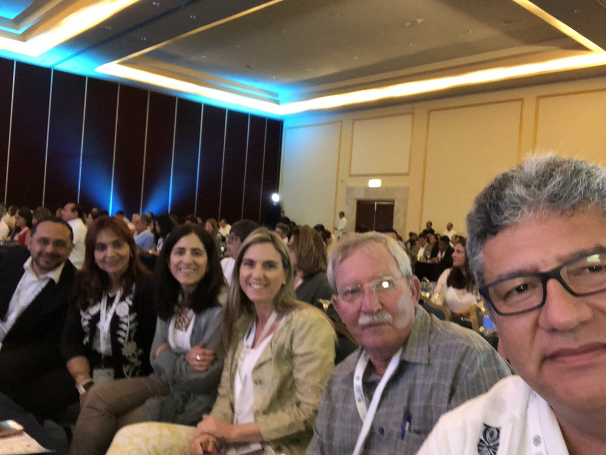 DrJAVazquez's tweet photo. Lo digo nuevamente, lo más valioso de @FLASICSP es la capacidad de disfrutar y aprender. #FLASIC2019 #SoMe4Surgery #SoMe4IQLatAm https://t.co/7xGRHCQdw4