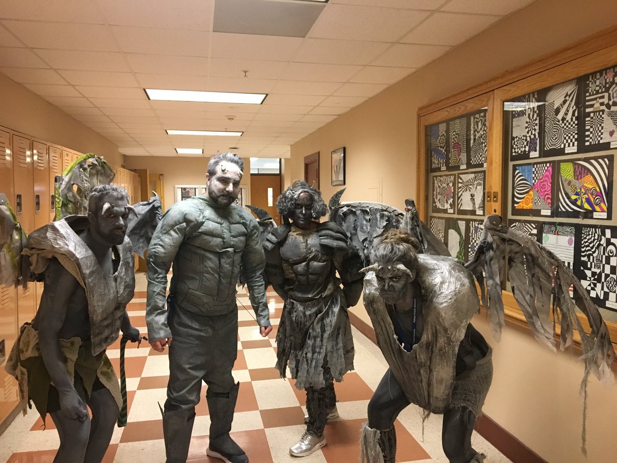 JuddRothstein's tweet photo. Happy Halloween from PMHS!  We hope you had a booooooo-tiful day!  @yourcandymatters https://t.co/c5exWsVgGX