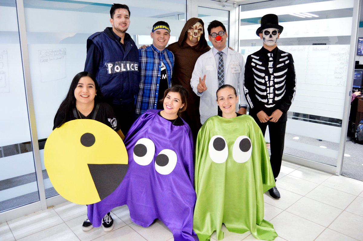 emcor's tweet photo. 😂 halloween 2019 🎃🦇💀

#Halloween #PatchAdams #Pacman #Ramirez #emcorsoftware https://t.co/6KYaEBsXHv