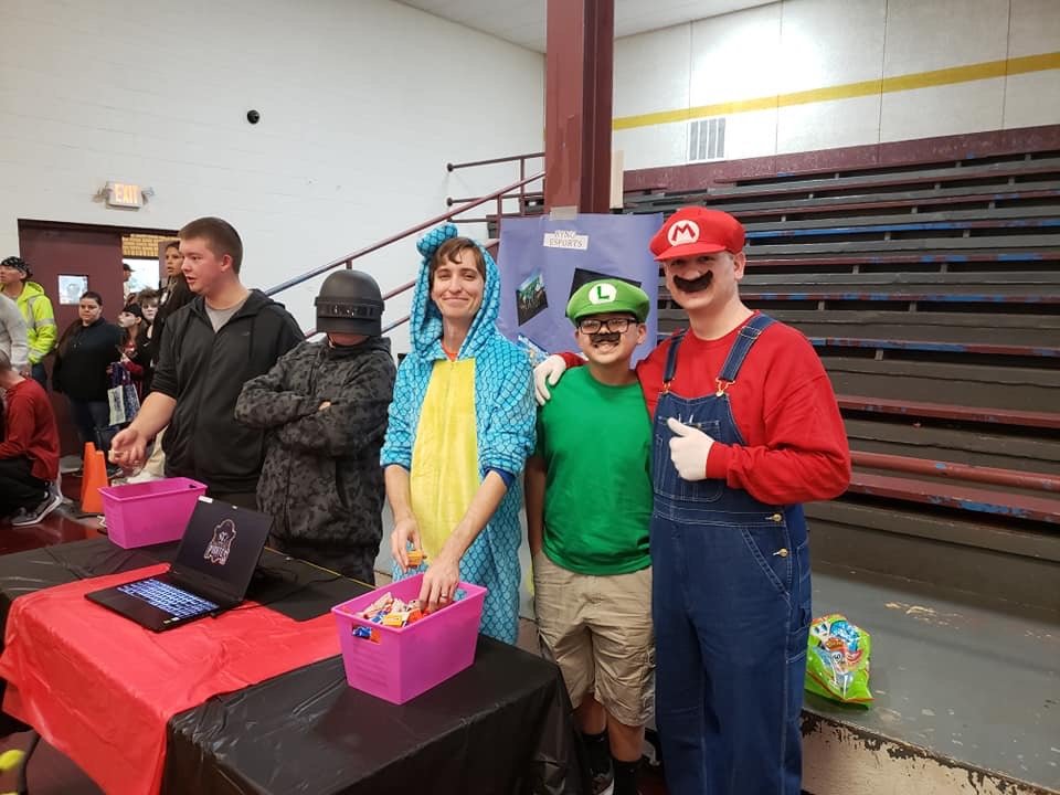 Byng Public Schools on Twitter "AMAZING turn out for our Trunk or Treat! Thank you to all who