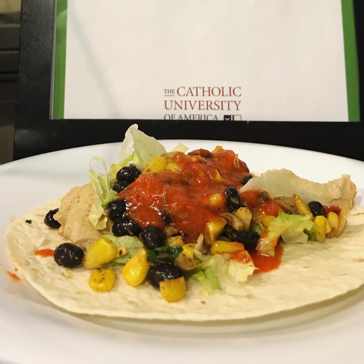 Catholicdining's tweet photo. Happy World Vegan Day! Come to SR ALL DAY for new vegan recipes like Vegan Cheese Pizza, Vegan Chicken Tacos, Cavatappi with Zucchini and Sauce and MORE! Let us know what your favorite Vegan dish is! https://t.co/yVcl1Y2ylf