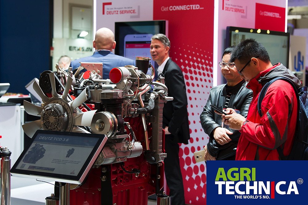 AGRITECHNICA's tweet photo. #Agritechnica 2019 #SystemsAndComponents trends: the #SupplyIndustry aims to combine the advantages of combustion engine together with electrified drives; the diesel engine is by no means redundant, particularly in heavy-duty applications - https://t.co/lcAHR9mdlE https://t.co/Vnd8AZfMsi