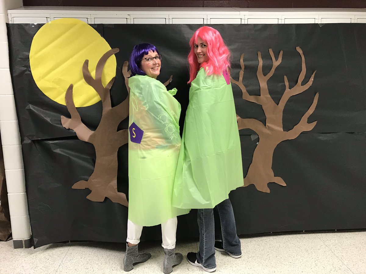 MrsCinthiaUreta's tweet photo. Our super teachers are ready for #ComicCon ๐ฆธ๐ปโโ๏ธ๐ฆธ๐ฝโโ๏ธ๐ฆนโโ๏ธ @HumbleISD_TMS @HumbleISD @ElizabethFagen @EthridgeMs @avillalon4 https://t.co/KkV4hCcSl4