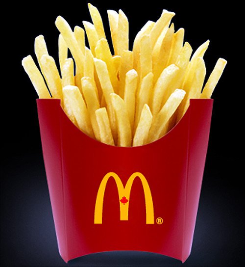 It's FRY-day! Only with OUR delicious chicken sandwiches can you also get our famous <a href="/DalmbaMcDonalds/">DalmbaMcDonalds</a> fries!!! #fryday #chickenandfries #dalmbacwsim