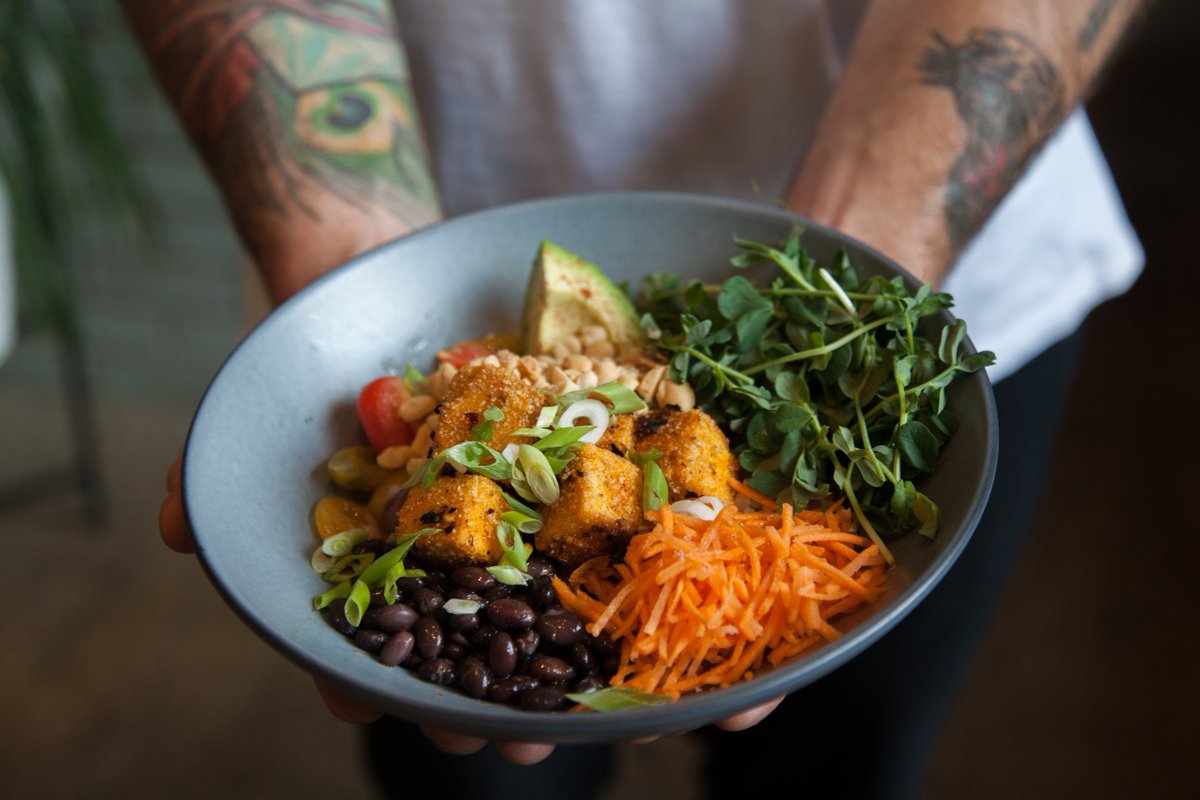 libbyroach1's tweet photo. Some options for #worldveganday - is it lunchtime yet? 😍
https://t.co/JbY5FknNlj
#AuburnLaneEats #VeganTO https://t.co/yvafM7xzDP