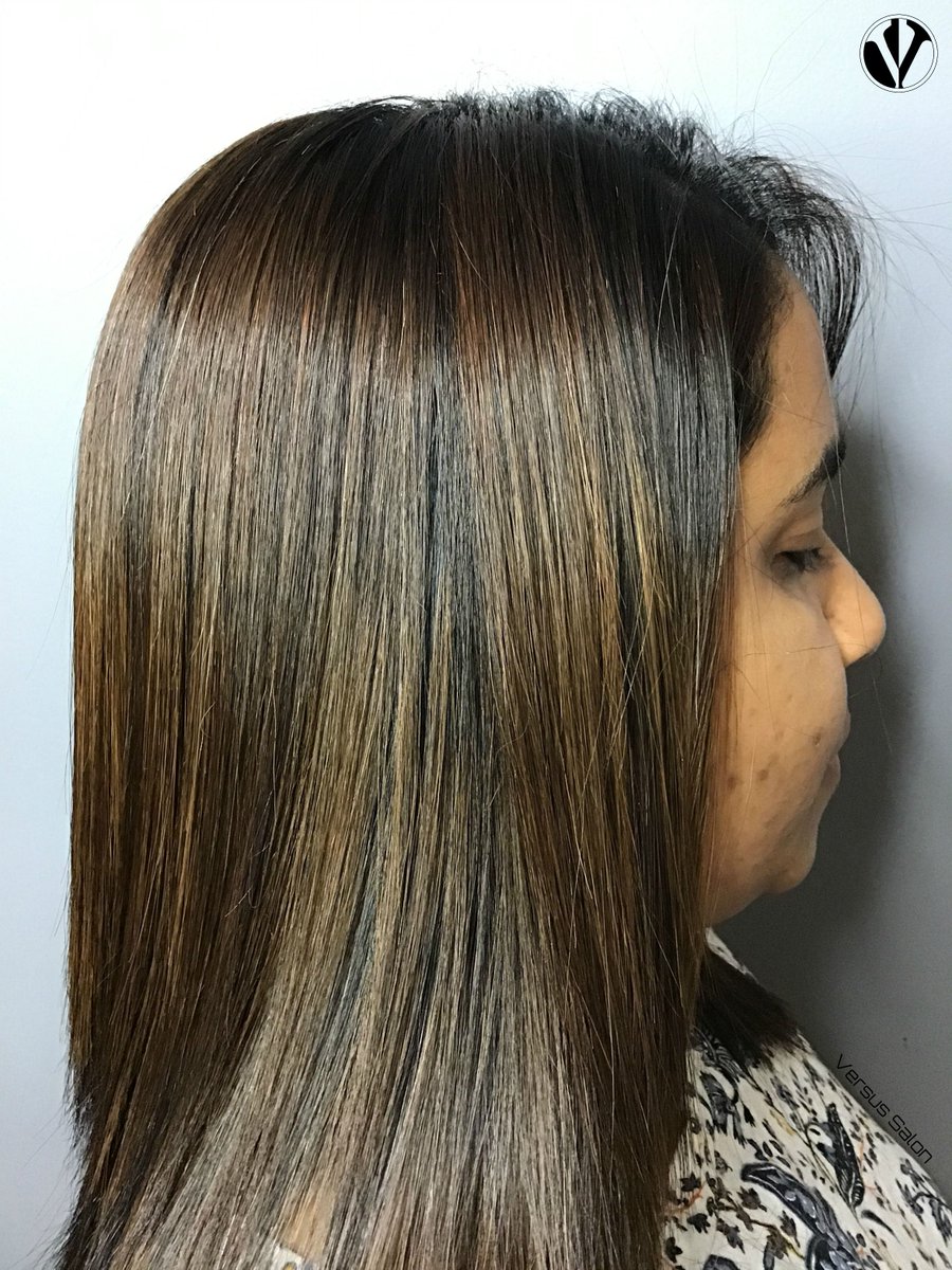 VersusSalon's tweet image. #VersusTipsandTricks : If you&apos;re bored with your current look and want to switch it up without making too drastic of a change, partial highlights are a perfect way to add texture and dimension to your look without much effort 😍 

#757Hairstylist #VASalon #HamptonRoadsHair