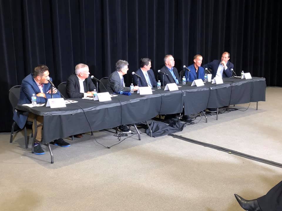 lutvonline's tweet photo. The NBS chapter at Lindenwood brought in a panel of Communications Alumni. This included, Glen Cerny, Greg Amsinger, Walter Franklin, Jim Heuer, Randy Karraker, Dan McLaughlin and Scott Warmann. They first shared plenty of knowledge and experiences with an audience. https://t.co/n1pSTgb4qu
