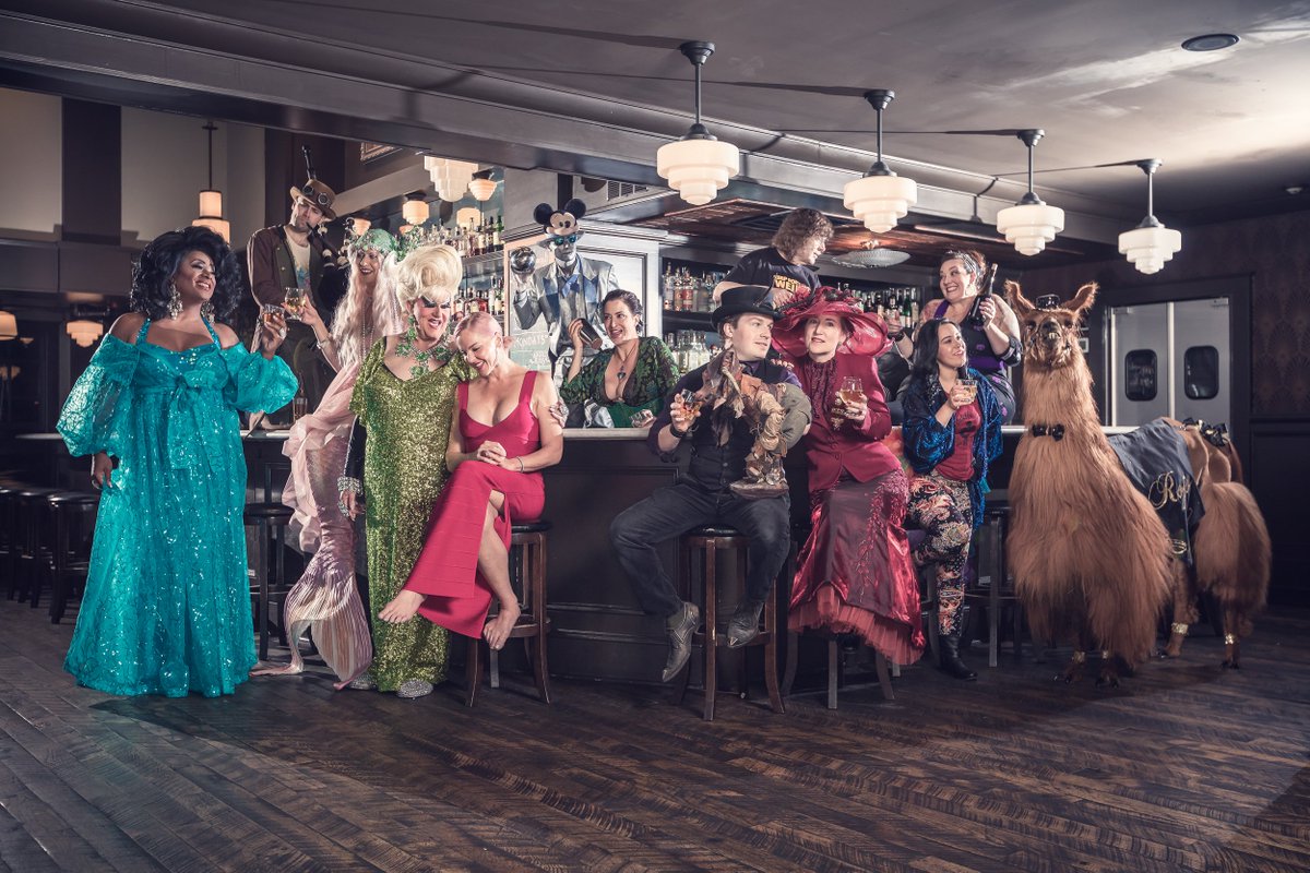 Attend the Weird #Portland Gala as a VIP guest FOR FREE!! <a href="/WeirdPDXUnited/">Weird Portland United</a> is giving away 2 tickets and today is the last day to enter!🙃🥳 #KeepPortlandWeird
facebook.com/WeirdPortlandU… #pdx