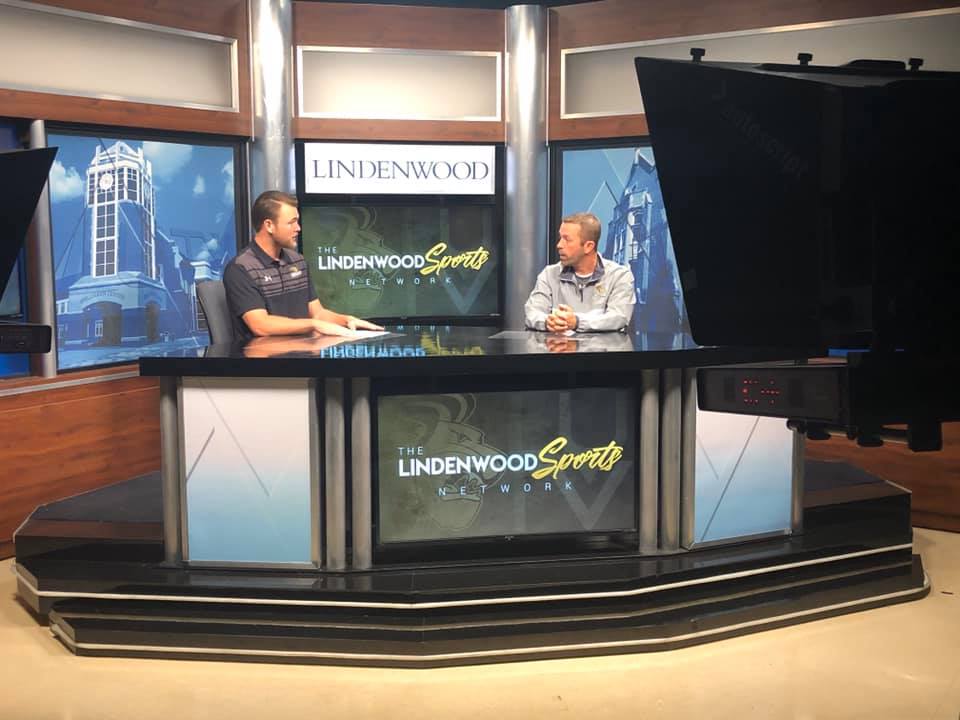 lutvonline's tweet photo. Also be on the lookout for our new Coaches Show at halftime, AND a new episode of our student created show, On The Inside.

Here’s some photos for you to enjoy! https://t.co/OjgoMk6v5s