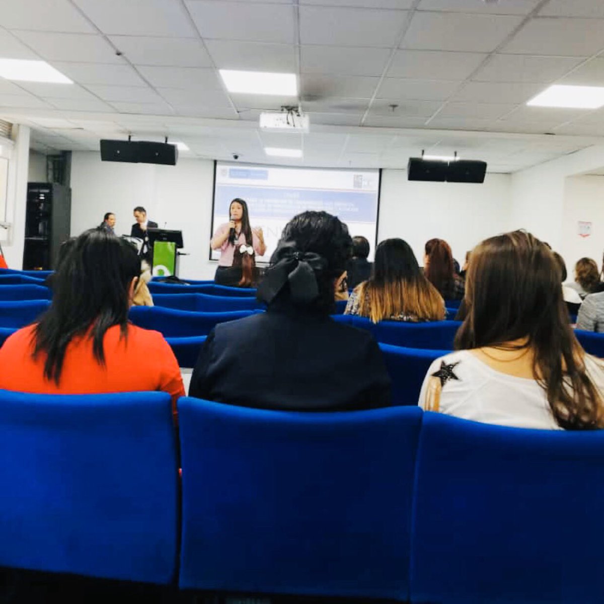 ALEXAVELANDIA's tweet photo. @Areandina sede y líder del taller "Bases de lineamientos dirigidos a la construcción de protocolos para tratamiento de casos de violencia de género" con @ASCUN1 @MinisterioEduc y universidades de Bogotá. Juntos trabajando por el bienestar de nuestros estudiantes 💚💚💚 https://t.co/BlcTnEMMvt
