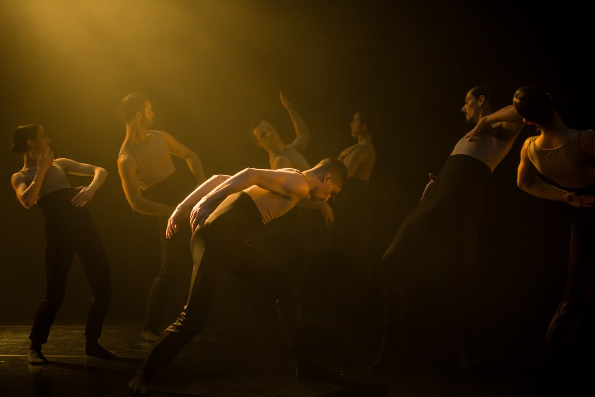 SDTDance's tweet photo. Did someone say new production shots?😍 Check out these gorgeous new shots of Sharon Eyal and Gai Behar's #ProcessDay taken by the wonderful Nicole Guarino

Process Day is on tour - next up at @EdenCourt on Tuesday evening! https://t.co/j1G5RfmhWt https://t.co/QEeCCwwB76
