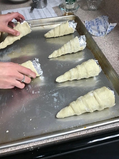 LoriSuss's tweet photo. The students made some tasty Halloween treats yesterday #menomfcs #sayyestofcs #mhsmustang1 #menomfcse https://t.co/vZIo4wQgNR