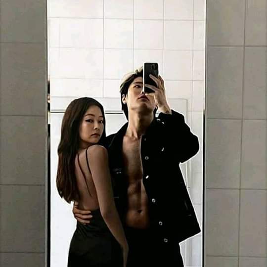 BunnyLem's tweet photo. I saw this edit in fb and I was like "whuat??" hahahaha https://t.co/VzR0zFraH4