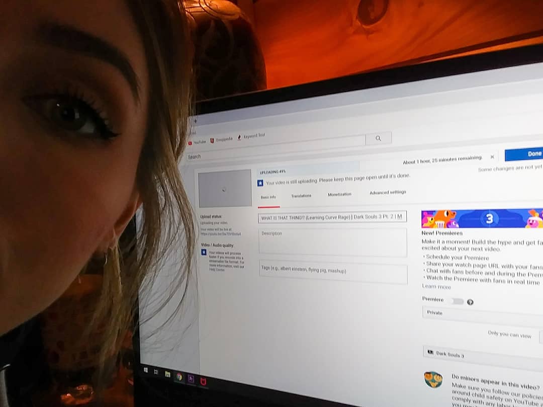 Marzzzzzy's tweet photo. When you go on a Road Trip to the Mountains and don't anticipate slow internet speed 💀
10/10 Professionalism with Marz 😂
Sorry uploads are scarce guys! One should FINALLY be finished by tonight. Tried editing in the car 😷 #almostpuked https://t.co/A8sqkVvekc