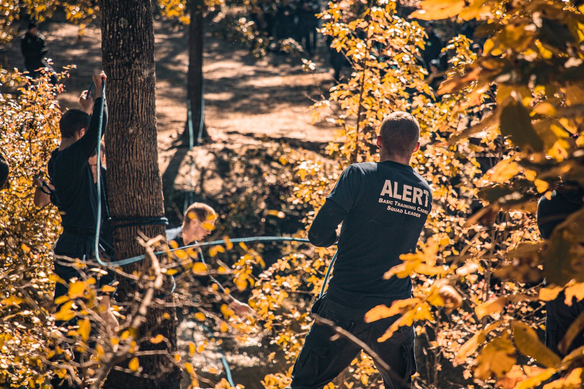 alertacademy's tweet photo. Unit 62 had their River Crossing Competition, where the squads raced to be the fastest across the water!

Congratulations to Alpha 2nd, lead by Specialist Seth Morris, on winning the competition! https://t.co/ofJ3pRCE3R
