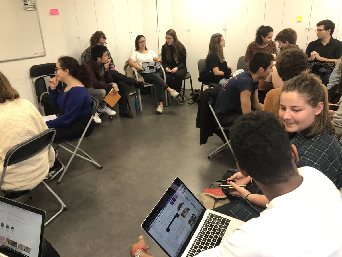 AGEParis's tweet photo. Début du WRAP de l’AGEP avec un temps d’échange sur la citoyenneté, la jeunesse et Paris. Au programme : qu’est-ce qu’être citoyen ? Comment on se sentir citoyen ? Comme voyons-nous Paris dans 1, 5 et 10 ans ? 📝 #ElectionsMunicipales https://t.co/H9wYTDjFTq