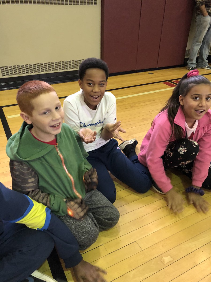 DunkirkSchool4's tweet photo. PBIS Incentive Assembly with Checkers the Inventor!!!  #stemblockrocks https://t.co/X6oZrbepyR