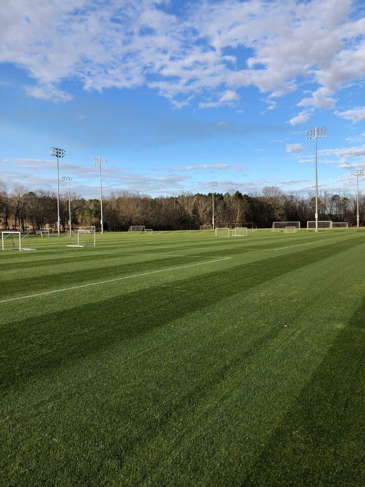 mtradepark's tweet photo. FNC Park is 3v3 ⚽️and fast pitch🥎 ready! 108 teams with thick brackets and lots of competition. Concessions will be stocked with coffee, hot chocolate and hand warmers🔥!!! https://t.co/MDc3aDZ8Ps