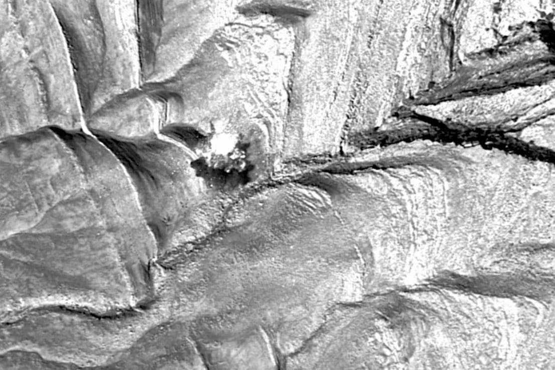 Armee_de_lair's tweet image. #fildefense Hier, une patrouille de Rafale de la base aérienne projetée au Levant a délivré une frappe contre plusieurs caches de Daech dans le nord-est irakien, dans le cadre du pilier « appui » de l’opération « Chammal » 
➡️ Pour en savoir plus : bit.ly/CHA_OP