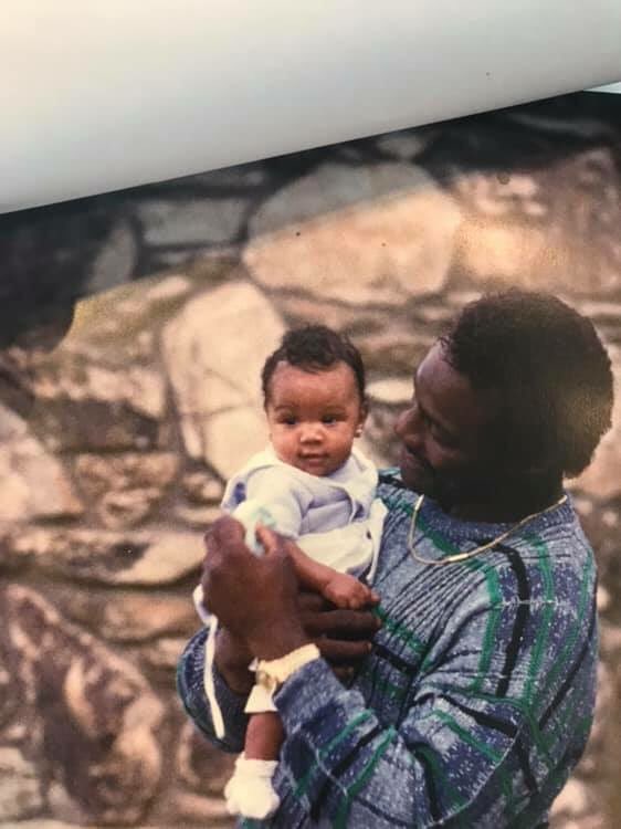 BrittneyPayton's tweet photo. 20 years seems like a lifetime ago yet I remember it like it was yesterday. I miss you everyday but especially today. Love you Dad 💞 #sweetness #daddydaughter #family #missyou #walterpayton #rememberingsweetness https://t.co/6Cb5NLn1WE