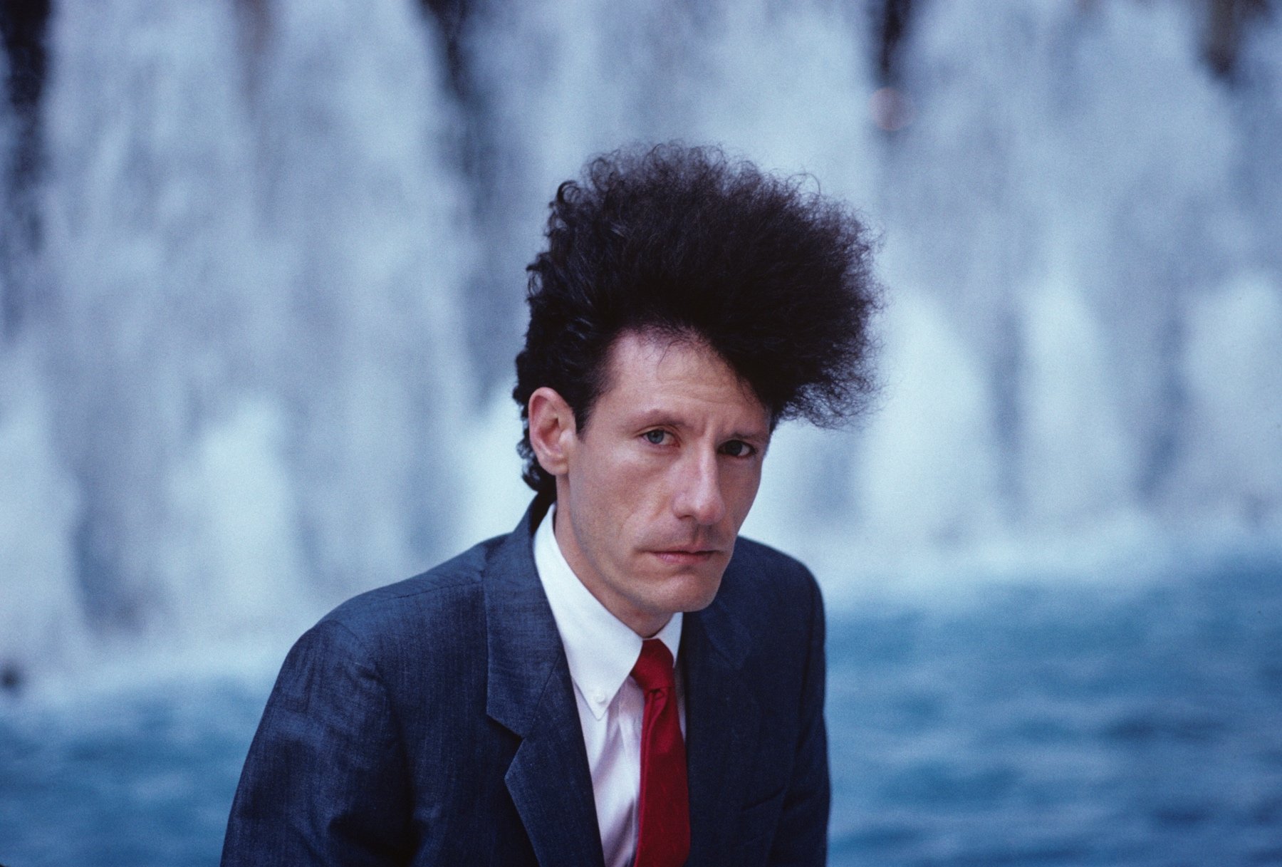 Happy 61st birthday to Lyle Lovett! Have a favorite song of his? 