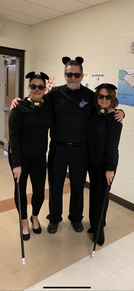 MingoCounseling's tweet photo. Don’t feel “Blindsided” about filling out the FAFSA. Your counselors are here to help! 🐭💰 #FileTheFAFSA https://t.co/kh2mQYoIzG