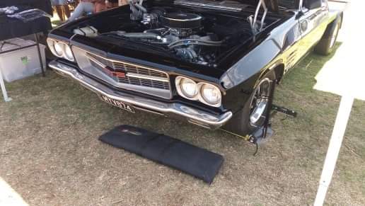 QTAlignment's tweet image. #FrontEndFriday 
Coming to us fron down under! Our good friends at @petes_hot_rod_and_resto_shop showing off their QuickTrick Alignment kit! 

#DIYAlignment #DIYmechanic #WheelAlignment #Alignment