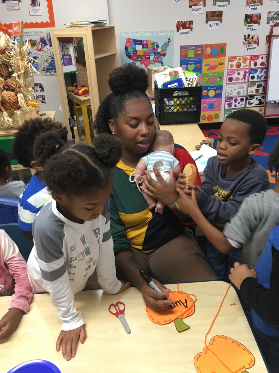 DurhamPrek's tweet photo. Students at Leathers Meachem Head Start carved pumpkins and made other fall crafts this week! ๐๐
#fall #fallactivities #fallcrafts #fallcraftsforkids #prek #prekforall #preschool #funlearning #pumpkincarving #headstart #durhamheadstart #CHTOP https://t.co/3B73GZHyMj
