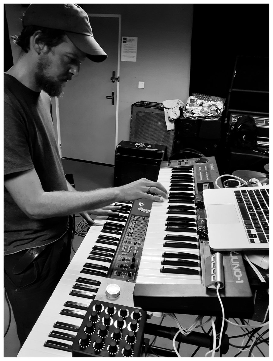 TelDemComunity's tweet image. Inspiration quand tu nous tiens...
#Focus #Work #STA