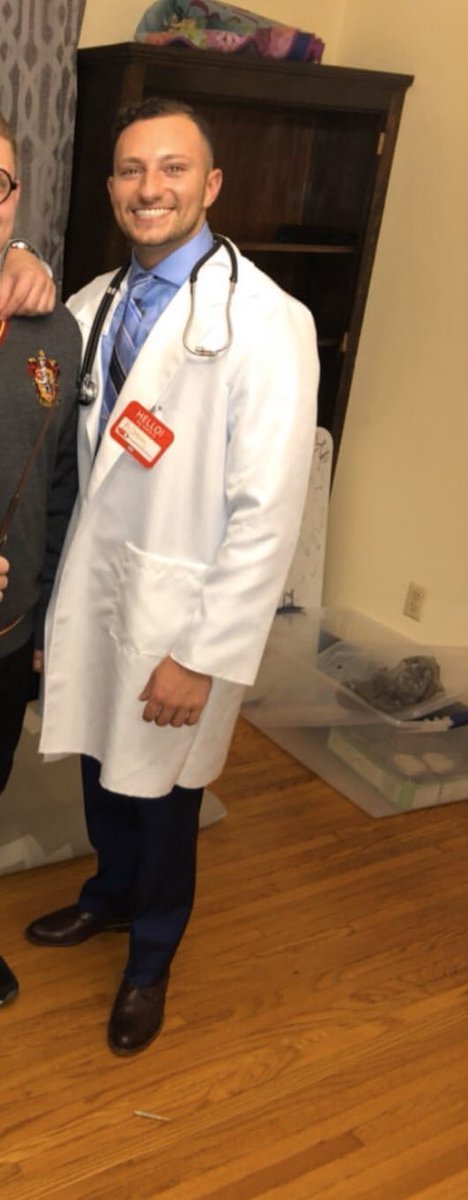 jdesensi40's tweet photo. Contact Dr. Hensler for all your rectal exam needs! 1-800-Mr2fingers https://t.co/yxg10I0FUQ