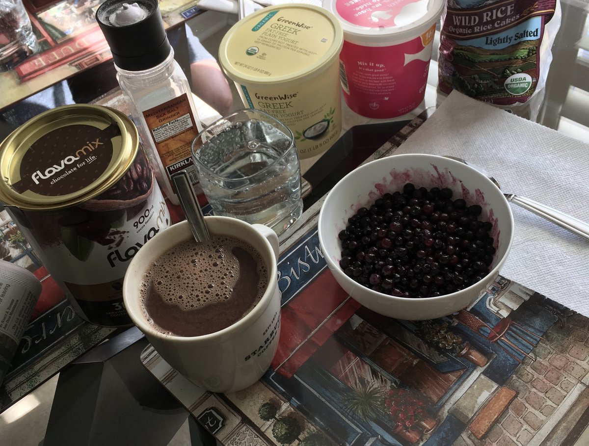 This has been my morning habit for over a year. Studies now show that Flavanols as found in my Flavamix can prevent Alzheimer’s and improve cognitive function. @flavanaturals