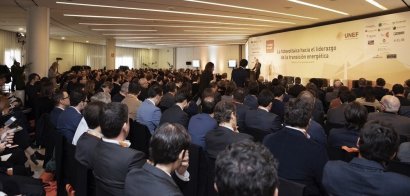 OsborneClarkeES's tweet photo. El VI Foro Solar con lleno hasta la bandera https://t.co/doUvtzNjBT #ForoSolar19 https://t.co/ys3j8Lj2Fs