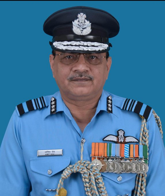 News9Tweets's tweet photo. #BIGNEWS: Air Marshal #AmitDev takes charge as the Air Officer Personnel of the Indian Air Force. https://t.co/Zf5BOPdztp