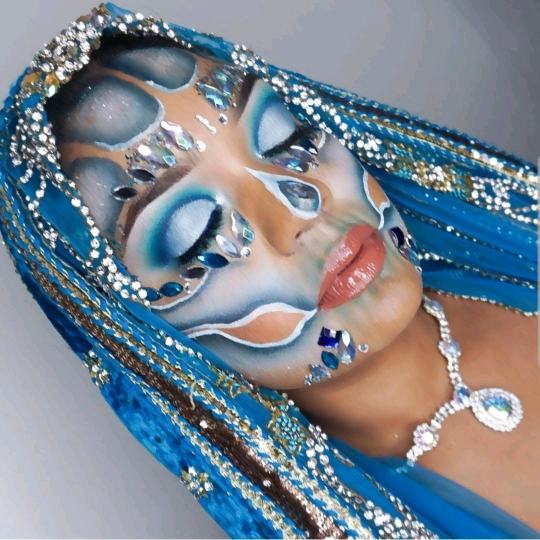 makeupbymelanyy's tweet photo. @Influenster #InfluensterTrickOrTreat #Influenster #Contest https://t.co/CCOJ4y7aL2