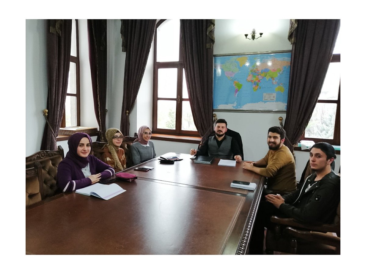 HASBÜHAL ÖĞRENCİ TOPLULUĞU Olarak 1. Genel Kurul Toplantımızı gerçekleştirdik. 
2019-2020 Eğitim-Öğretim yılı içerisinde yapacağımız etkinlikler üzerinde istişarelerde bulunduk. 
Hepimiz adına hayırlı uğurlu bir eğitim öğretim yılı olmasını temenni ediyoruz