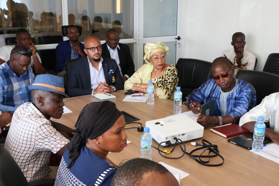 Ministère en charge des Investissements et des PPP tweet media