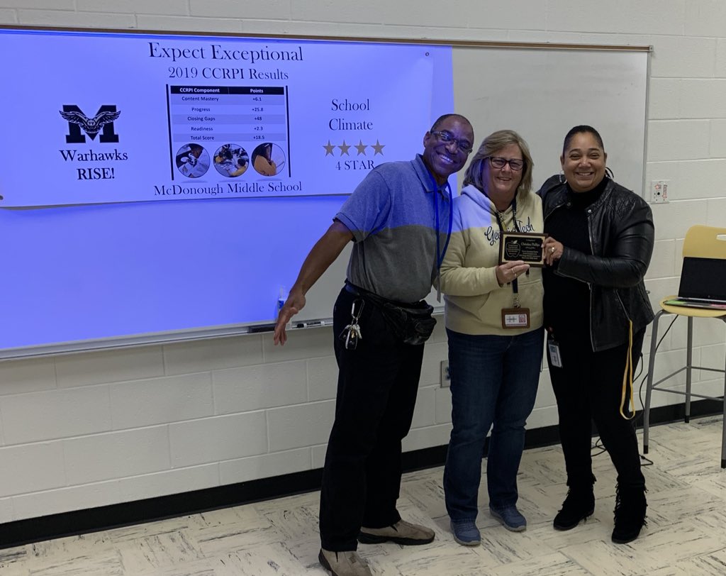 MMS_HCS's tweet photo. CCRPI celebration for growth. Our 8th grade Lead Learners were recognized for their contributions to the growth of MMS on CCRPI! #ExpectGrowth https://t.co/w83cjL1eh3
