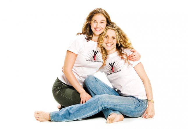 ashleyjuddsteam's tweet photo. #FBF Off the Mat, Into the World 🙏
@AshleyJudd @SeaneCornYoga
#humanitarian #philantropist #changemaker #author #socialjustice #feminist #femaletofemalealliances #activist #inspiration #rolemodel #shero #SeaneCorn #yoga #yogis #yogisisters #sisters #friends #friendship https://t.co/ULVhHofak2