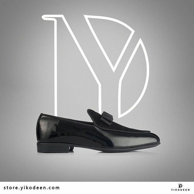 yikodeen's tweet photo. This bow tie slip on is perfect for your party tomorrow. Get 10% off if you order today. Use code YD10OFF 
Visit our website or DM to order 
#fashion #madeinnigeria #bow #ootd #menshoe #footwear https://t.co/nux6GNngIN https://t.co/u0AAVi8eM4