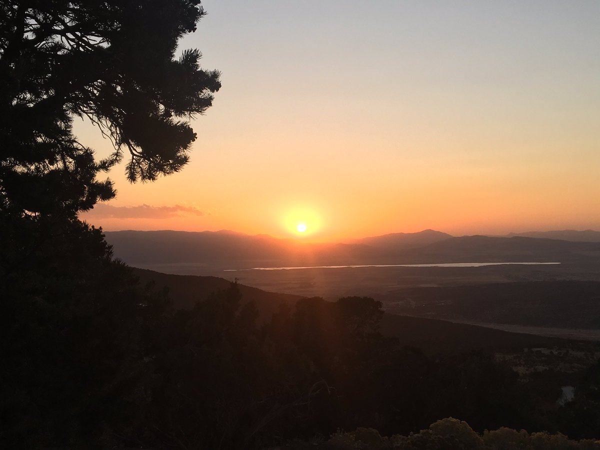 EmilyPKagan's tweet photo. Another day has arrived. What will you do with it? https://t.co/7NuLs2ixs6