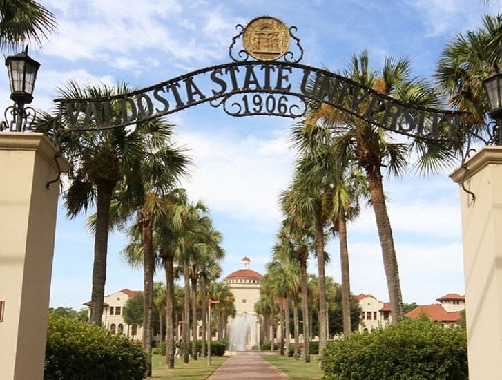 brandon_raiden's tweet photo. Extremely blessed to announce I will be continuing my baseball career at Valdosta State University. Thank you to my family, my coaches, and God for this opportunity! #GoBlazers🔥 @LawsonBaseball @BlazerNationBB https://t.co/6ss3TZEBBW
