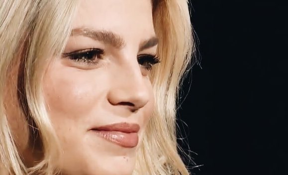 pezzimperfetti's tweet photo. Emma once said...
(ci voleva) https://t.co/KrBTRw0eLe