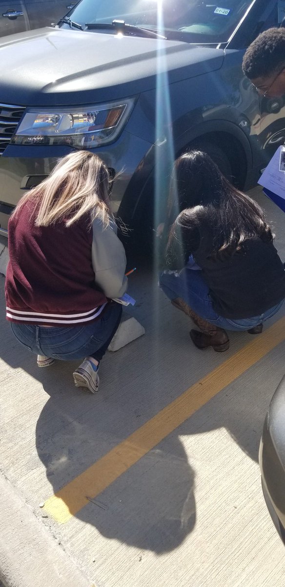 Mrs. Baezner tweet media